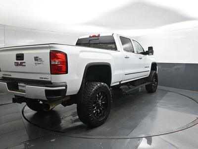 2019 GMC Sierra 2500HD Denali Duramax Plus Pkg Lifted