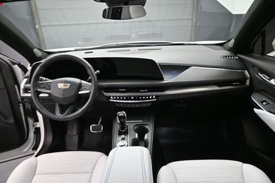 2024 Cadillac XT4 Sport