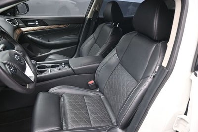 2017 Nissan Maxima Platinum