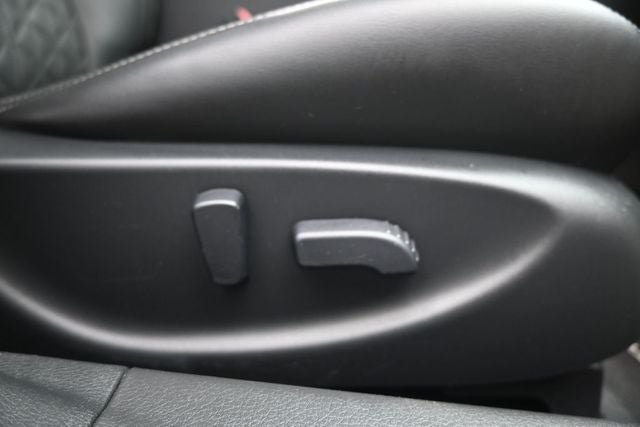 2017 Nissan Maxima Platinum