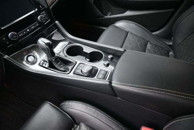 2017 Nissan Maxima Platinum