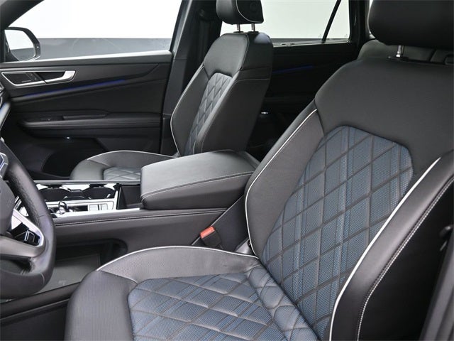 2024 Volkswagen Atlas Cross Sport 2.0T SEL Premium R-Line