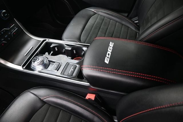 2020 Ford Edge ST Line