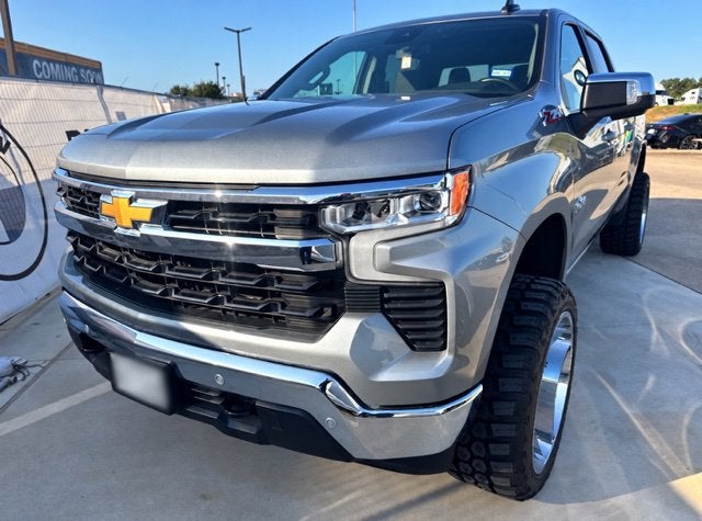 2025 Chevrolet Silverado 1500 LT Lifted