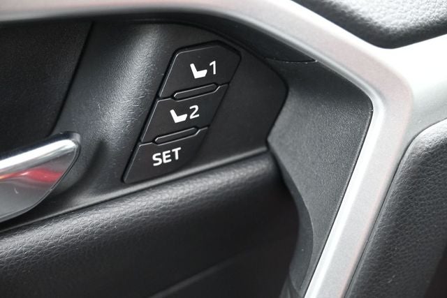 2020 Toyota RAV4 Limited