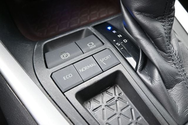 2020 Toyota RAV4 Limited