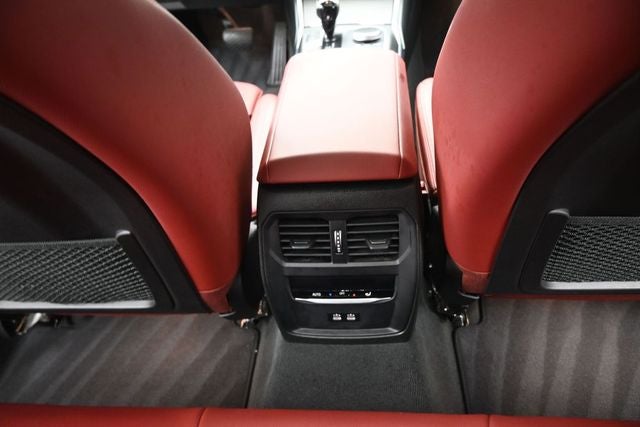 2022 BMW 3 Series 330i