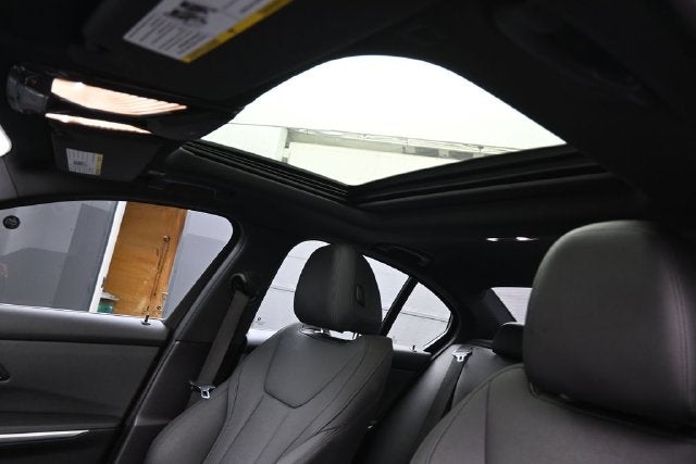 2021 BMW 3 Series 330i xDrive