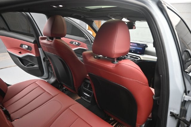 2024 BMW 3 Series 330i