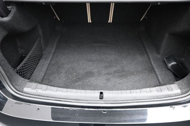 2024 BMW 3 Series 330i
