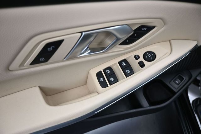2024 BMW 3 Series 330i