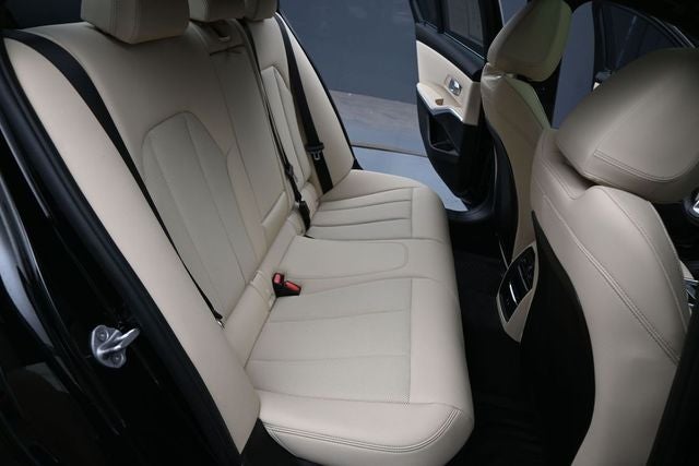 2024 BMW 3 Series 330i