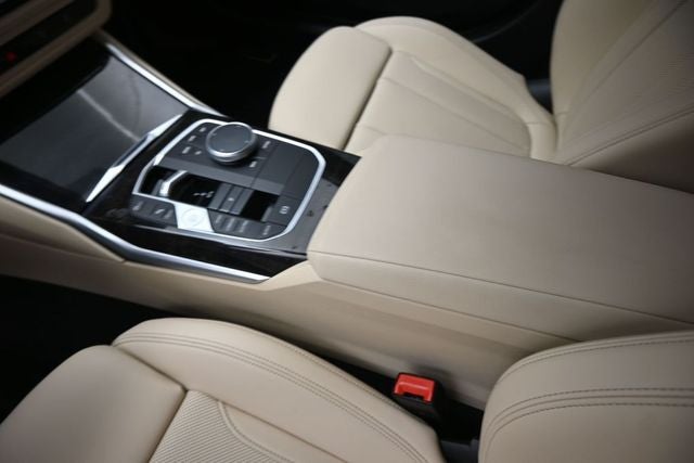 2024 BMW 3 Series 330i