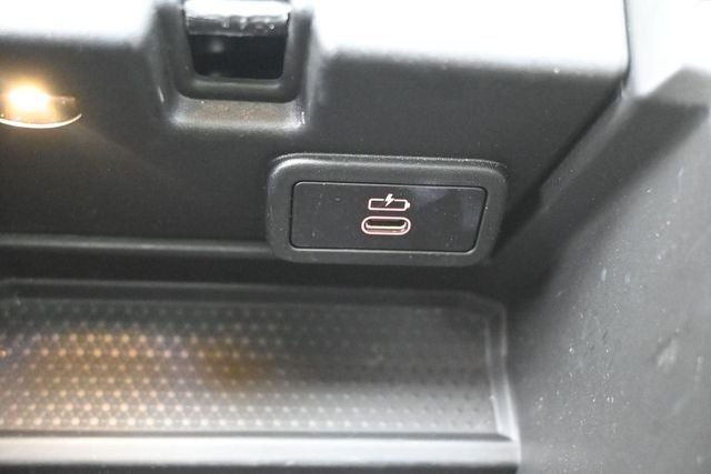 2024 BMW 3 Series 330i