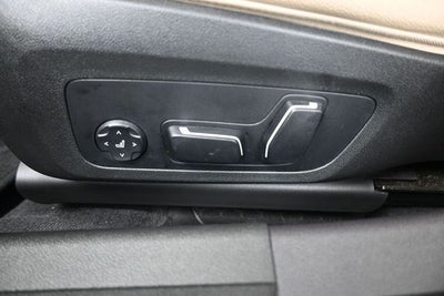 2024 BMW 3 Series 330i
