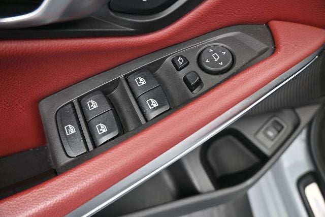 2023 BMW 3 Series 330i