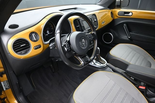 2017 Volkswagen Beetle 1.8T Dune
