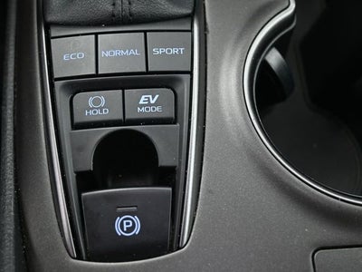 2022 Toyota Camry Hybrid XSE