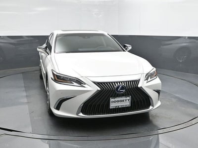 2021 Lexus ES 300h Ultra Luxury