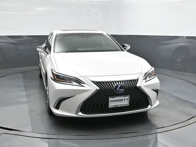 2021 Lexus ES 300h Ultra Luxury