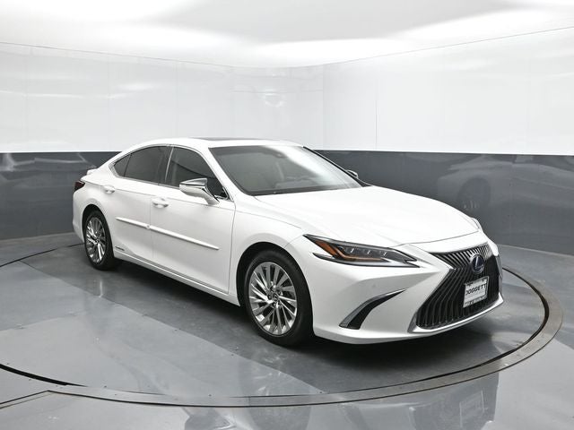2021 Lexus ES 300h Ultra Luxury