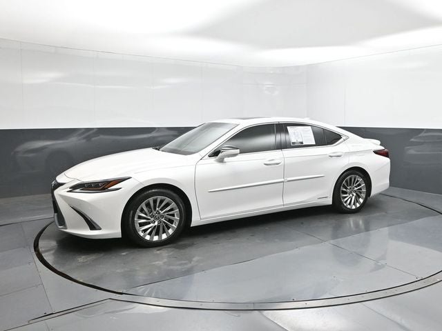 2021 Lexus ES 300h Ultra Luxury