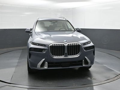 2025 BMW X7 xDrive40i