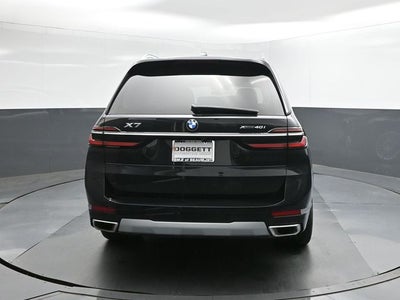 2024 BMW X7 xDrive40i