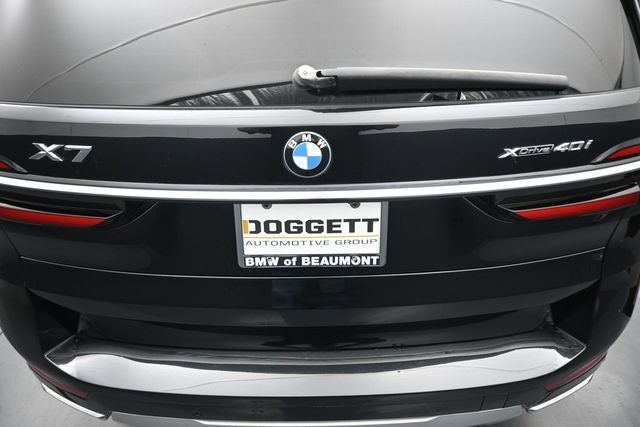 2023 BMW X7 xDrive40i