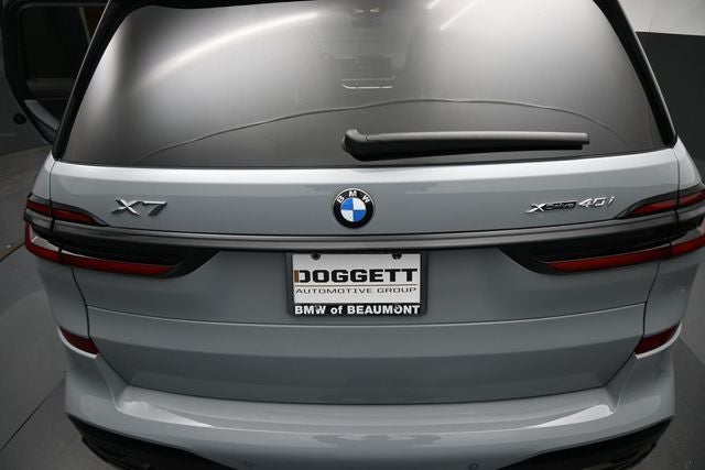 2026 BMW X7 xDrive40i