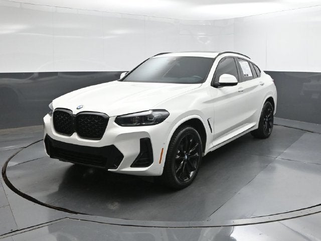 2024 BMW X4 xDrive30i