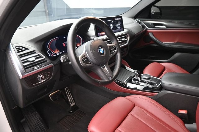 2024 BMW X4 xDrive30i