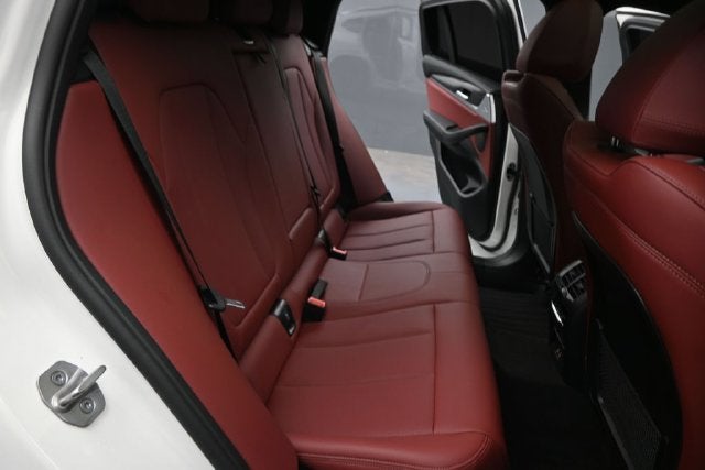 2024 BMW X4 xDrive30i