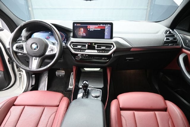 2024 BMW X4 xDrive30i
