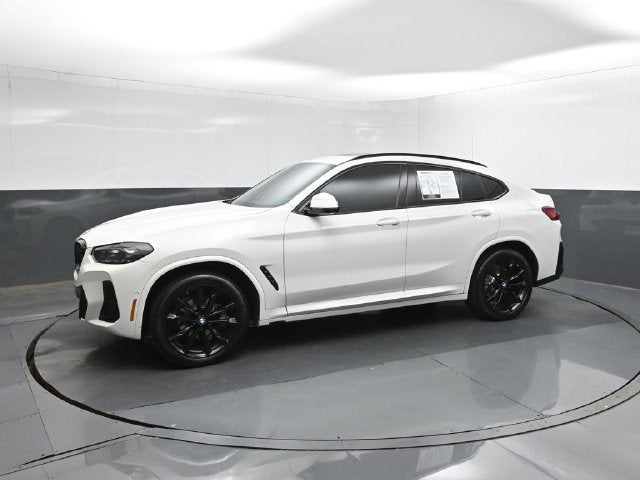 2024 BMW X4 xDrive30i