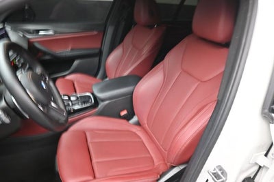 2024 BMW X4 xDrive30i