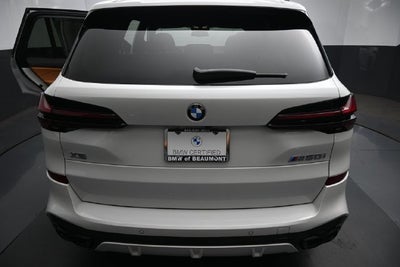 2026 BMW X5 M60i