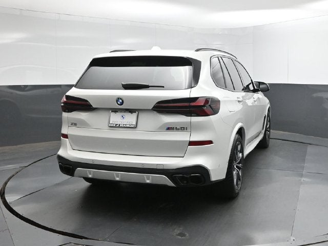 2026 BMW X5 M60i
