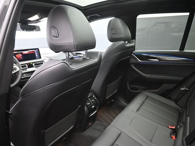 2023 BMW X3 M40i