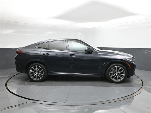 2023 BMW X6 xDrive40i
