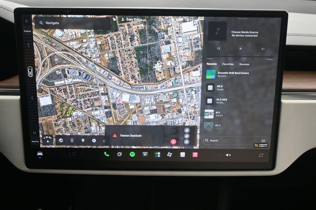 2022 Tesla Model X Base