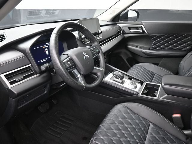 2024 Mitsubishi Outlander SEL