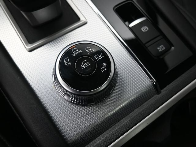 2024 Mitsubishi Outlander SEL