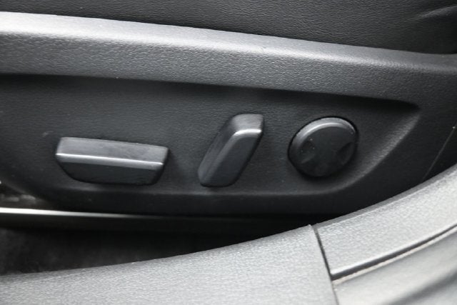 2025 Mazda Mazda3 2.5 S Preferred Package