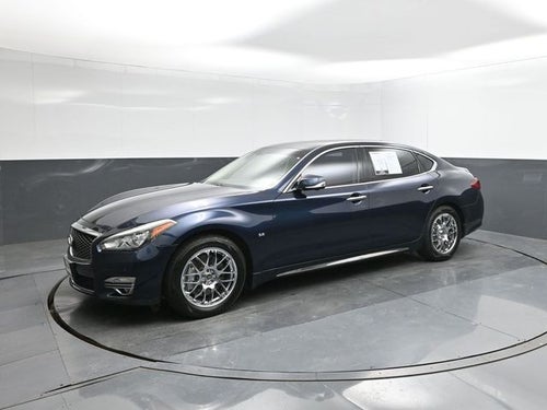2017 INFINITI Q70L 3.7