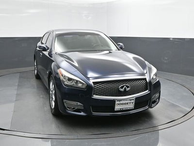 2017 INFINITI Q70L 3.7