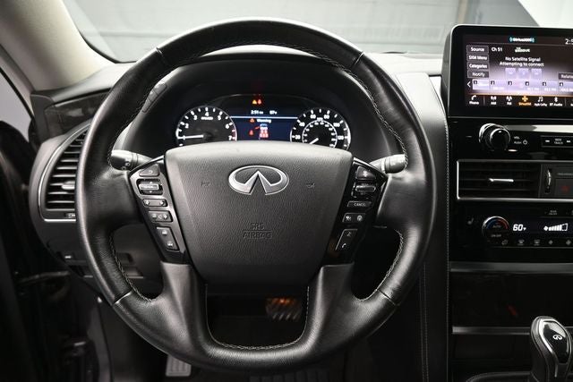 2024 INFINITI QX80 LUXE