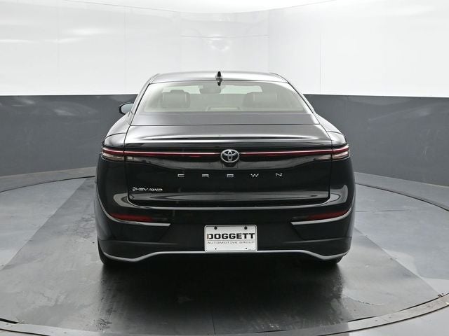 2025 Toyota Crown XLE