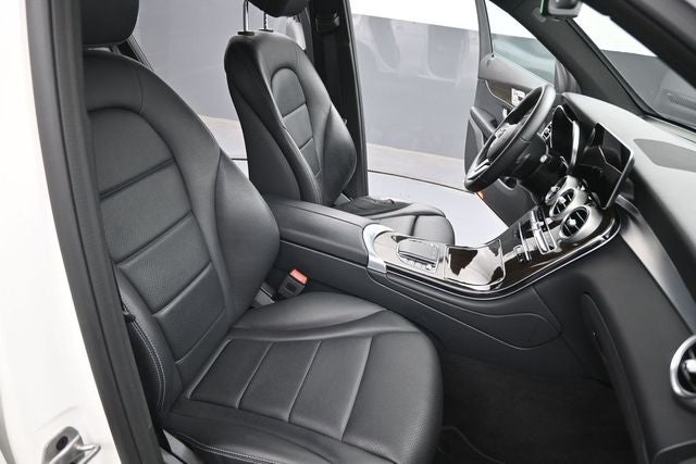 2021 Mercedes-Benz GLC GLC 300