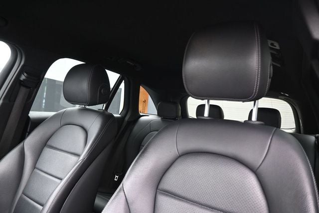 2021 Mercedes-Benz GLC GLC 300